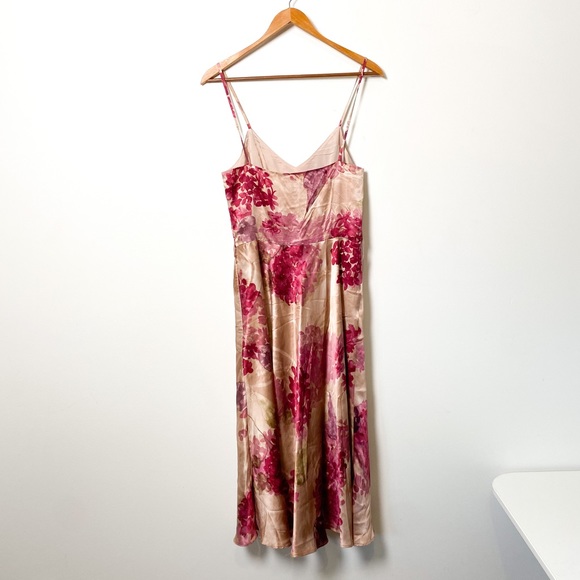Vintage Silk Floral Midi Bohemian Dress - Picture 10 of 10